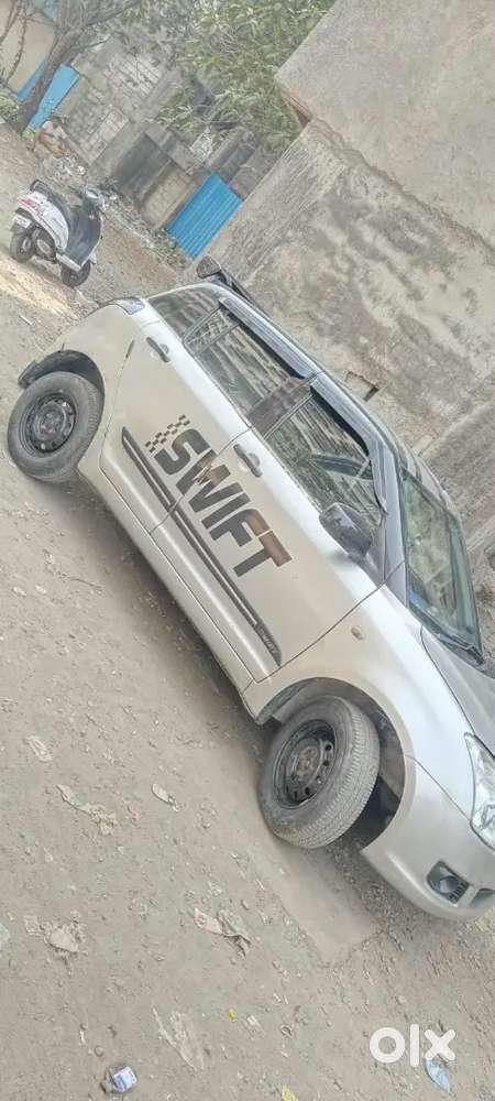 Swift Vxi Cng Maruti 2006