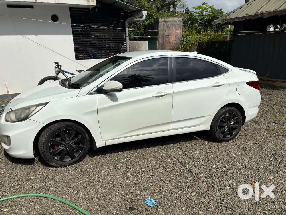 Hyundai Verna 2012 Fluidic