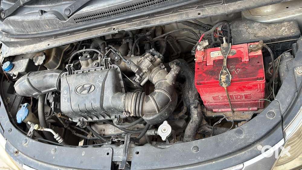 Hyundai Used Car 2008 And  Car Passing 2028