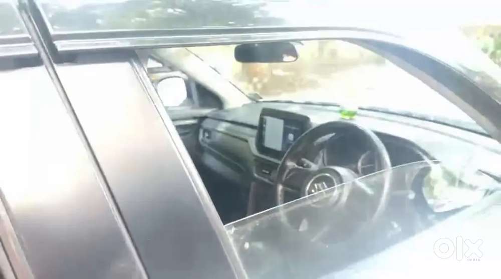 Maruti Suzuki Brezza Lxi &ndash; Single Owner | Excellent Condition | Owner
