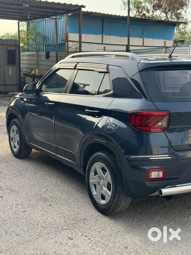 Hyundai Venue S Turbo Dct, 2019, Petrol