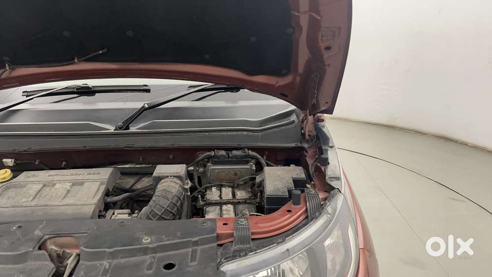 Mahindra Kuv 100 2016-2017 Mfalcon G80 K6 Plus, 2017, Petrol