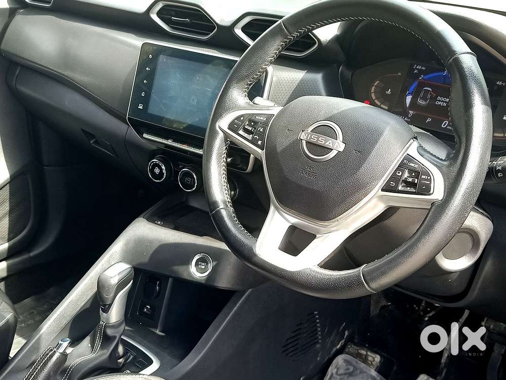 Nissan Magnite 1.0 Xv Turbo Cvt, 2022, Petrol