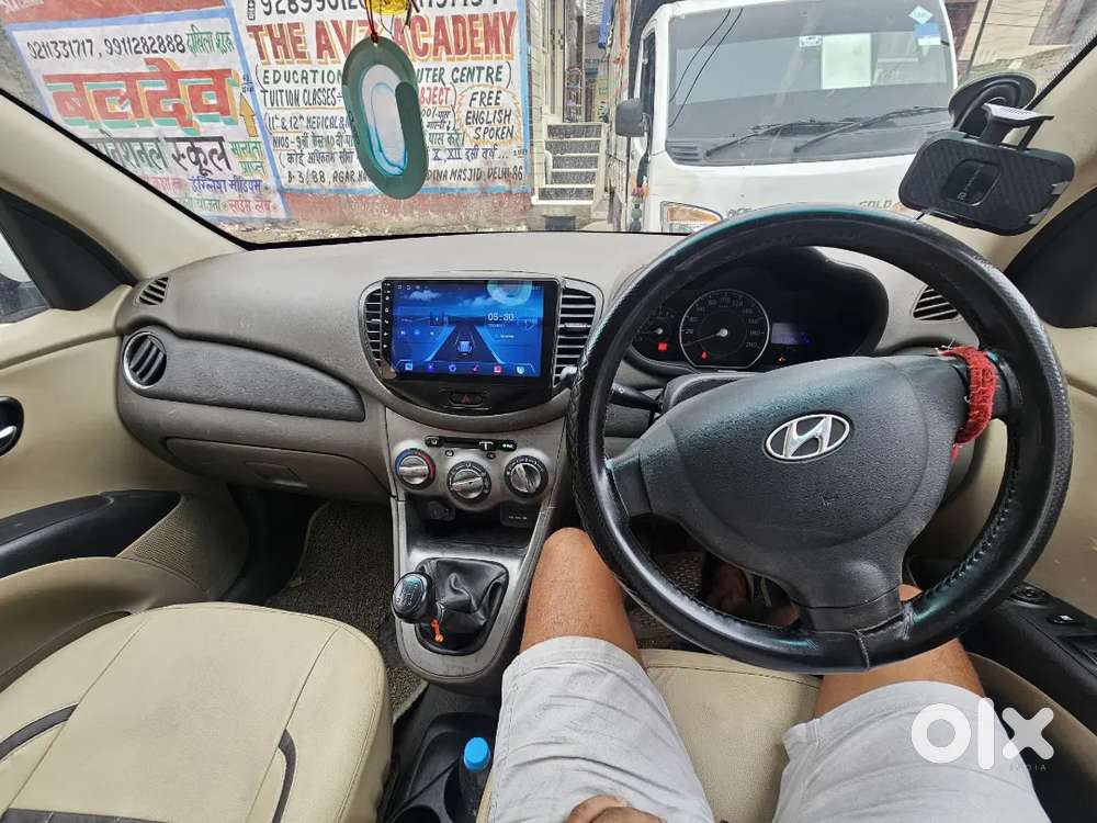 Hyundai I10 Sportz 2013 Variant