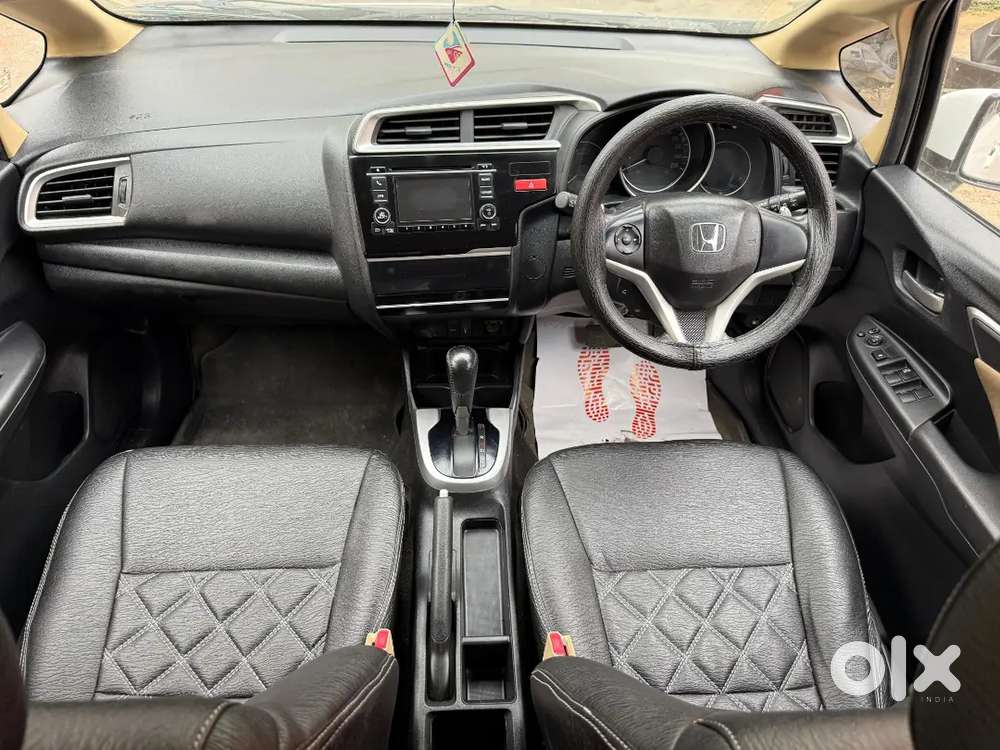 Honda Jazz 2015 Petrol 46000 Km Driven Company Service Record