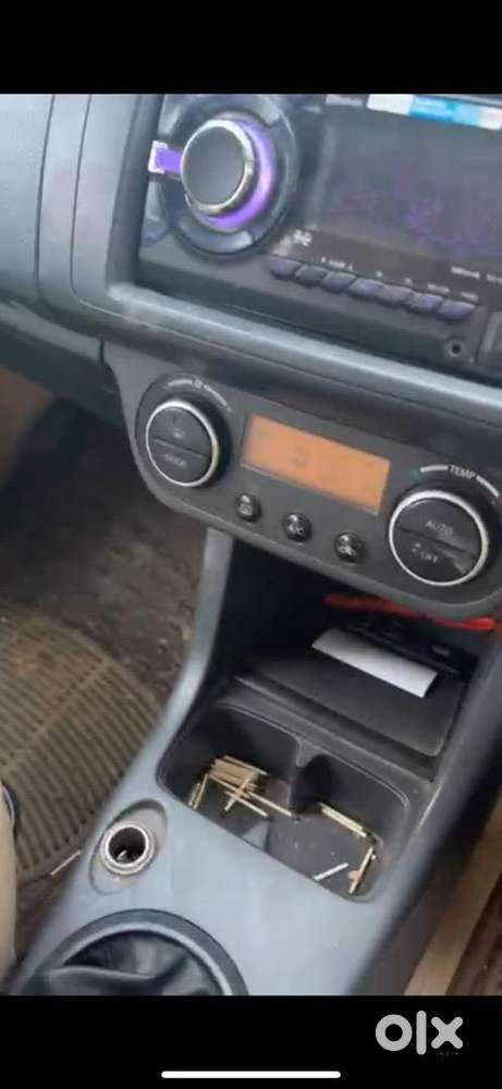 Maruti Suzuki Swift 2005 Lpg 60000 Km Driven