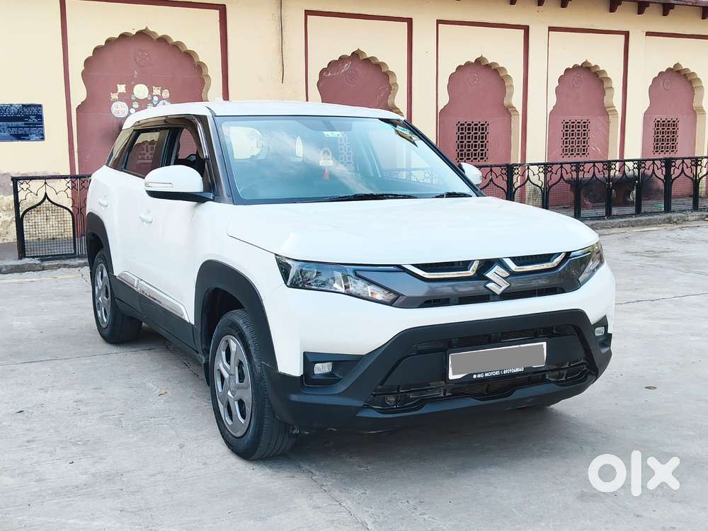 Maruti Suzuki Brezza 1.5 Vxi Cng, 2025, Cng & Hybrids