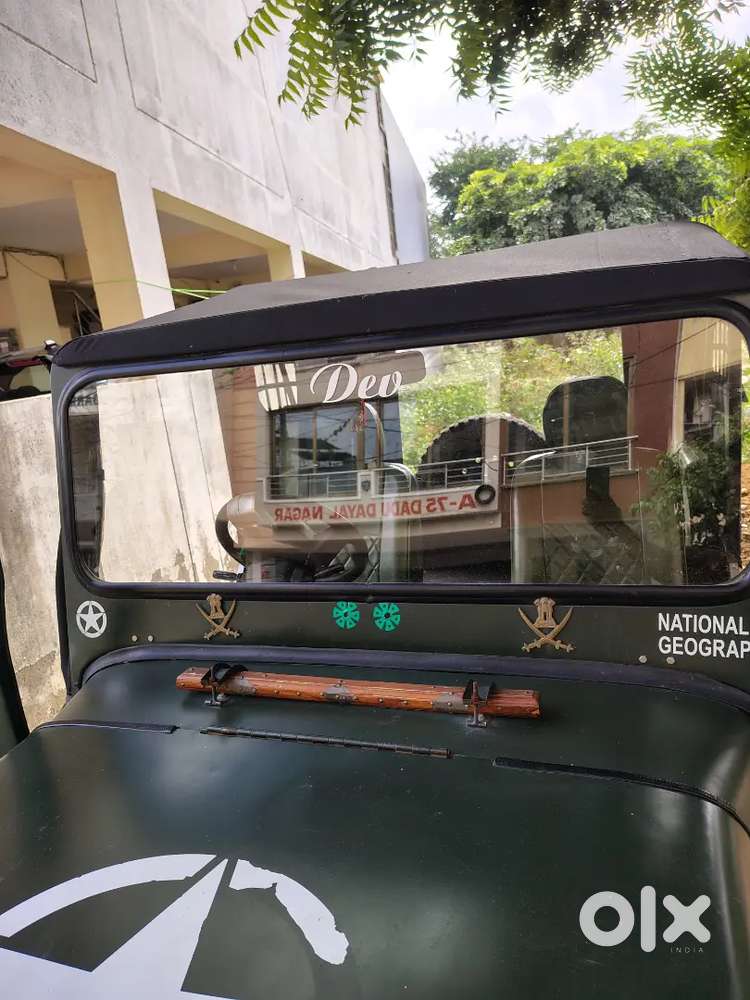 Mahindra Jeep Commander 750 1987