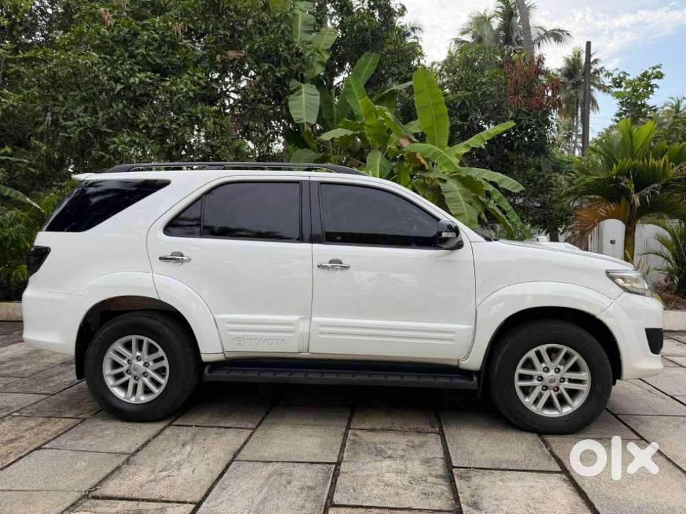 Toyota Fortuner 3.0 4x4 Manual, 2014, Diesel