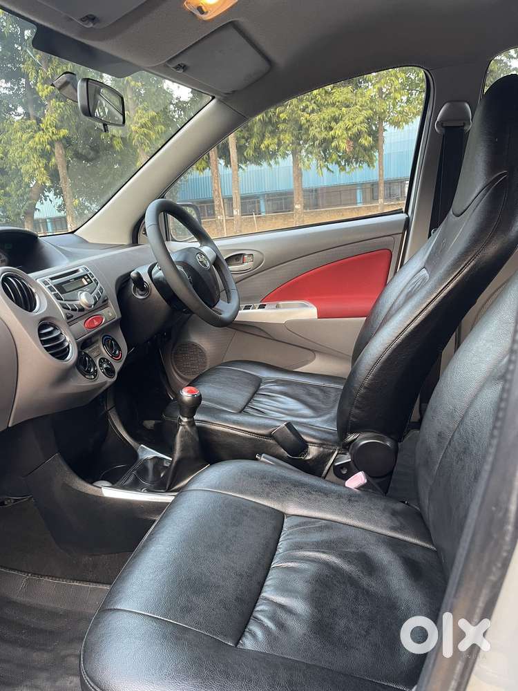 Toyota Etios Vx Xclusive, 2011, Petrol