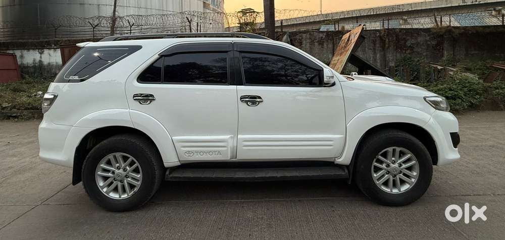 Toyota Fortuner 2011-2016 4x2 Manual, 2014, Diesel