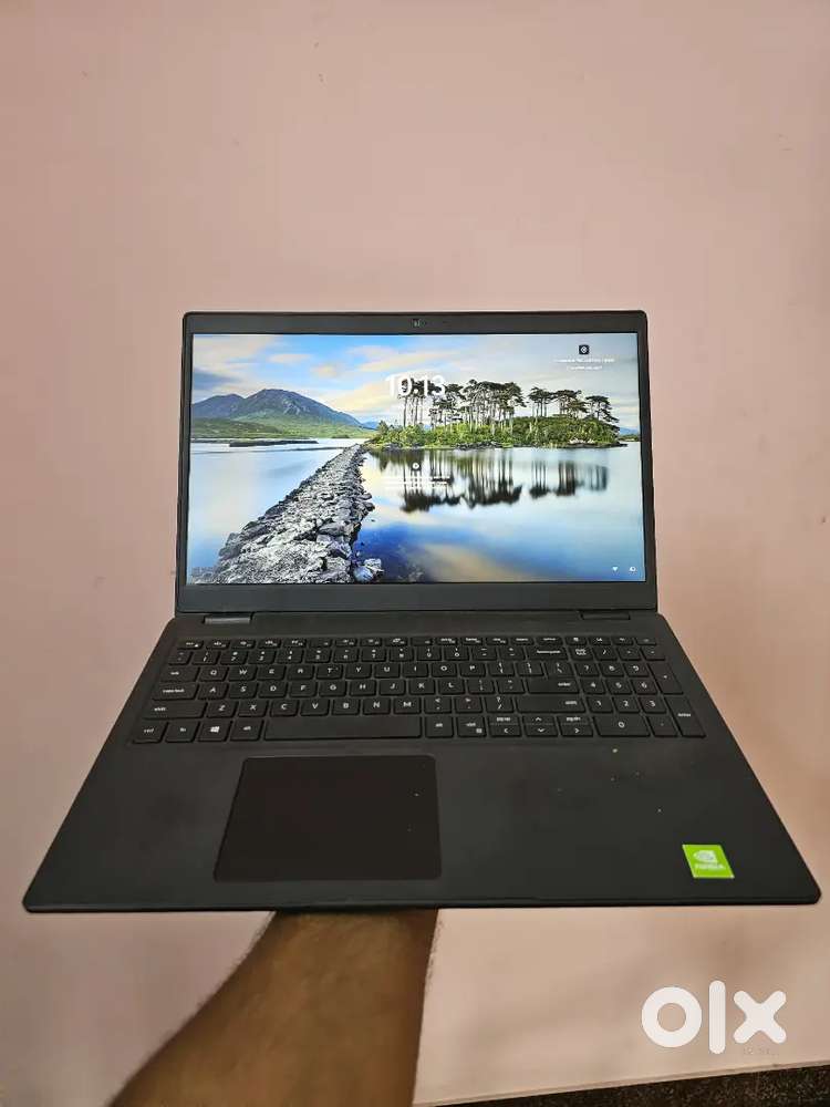 Dell Latitude 3510, i5 10th gen 8/256 NVIDIA Graphics card