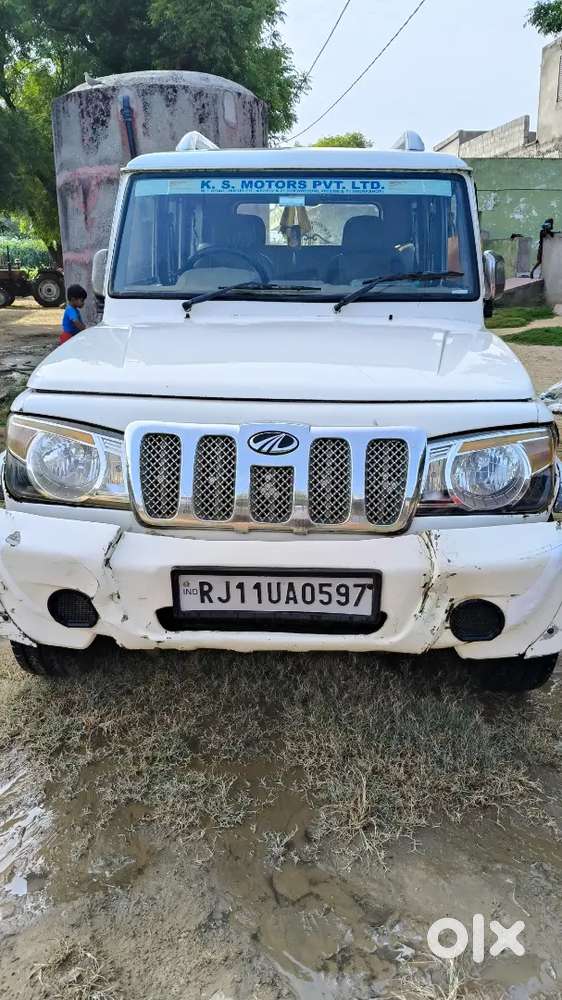 Mahindra Bolero 2008 Diesel 300000 Km Driven. 4 Tayer New