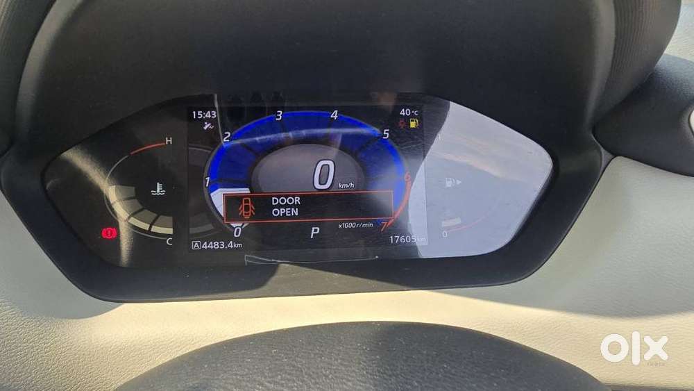 Nissan Magnite 1.0 Xv Turbo Cvt, 2023, Petrol