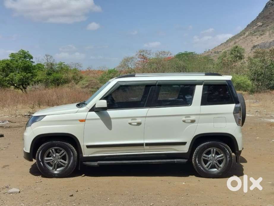 Mahindra Tuv 300 T10, 2019, Diesel