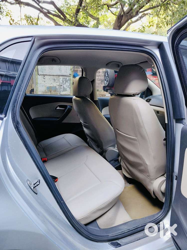 Volkswagen Polo 2009-2013 Ipl Ii 1.6 Petrol Highline, 2011, Petrol