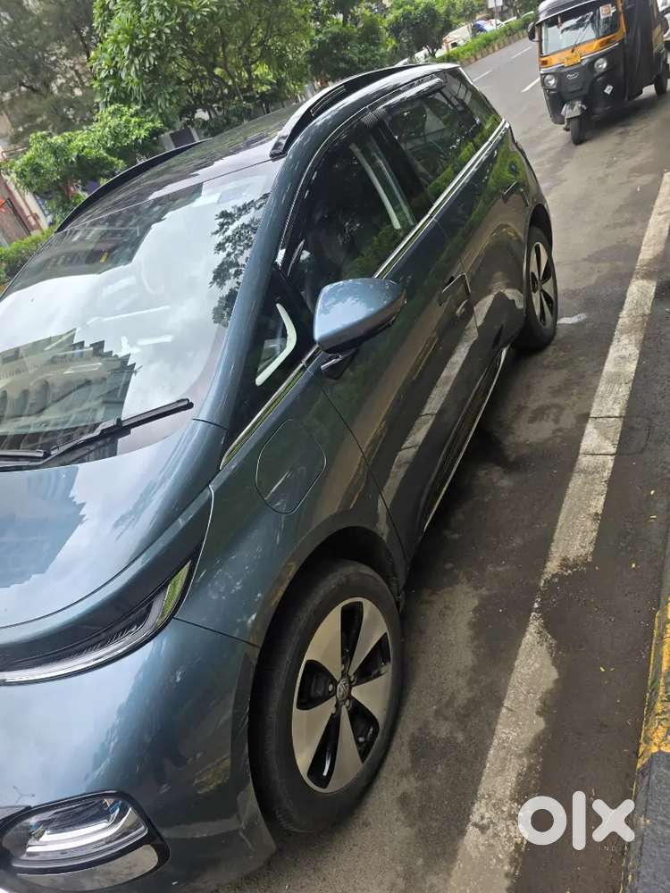 Mg Windsor Ev Essence 2026