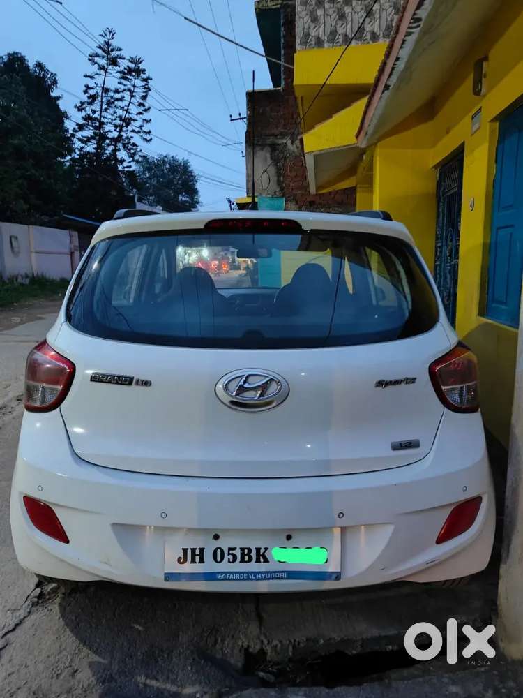 Hyundai Grand I10 Sportz 2016