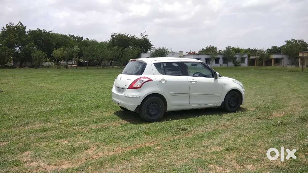 Maruthi Suzuki Swift Car