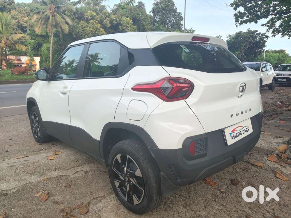 Tata Punch Accomplished, 2022, Petrol