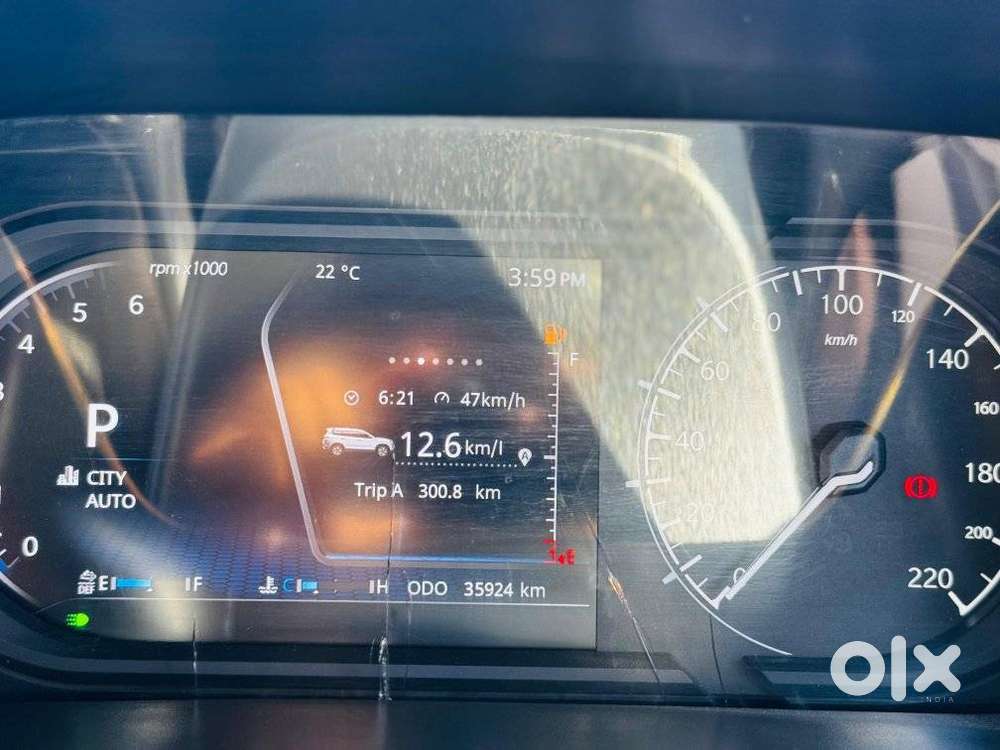 Tata Safari, 2022, Diesel