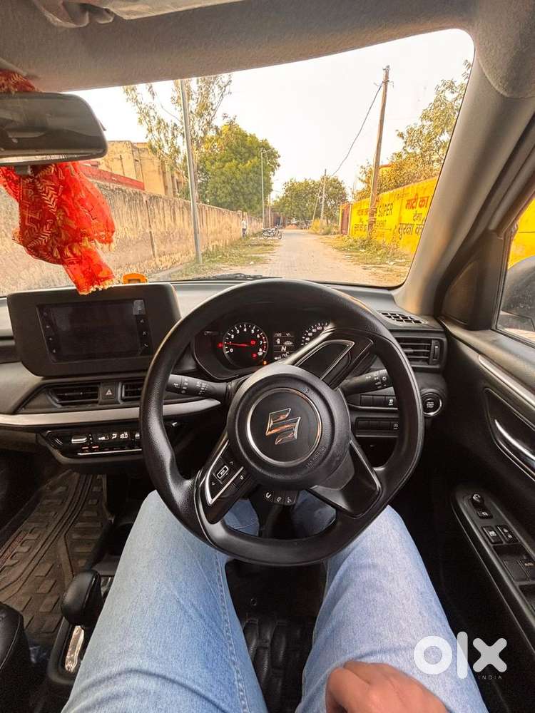 Maruti Suzuki Swift Zxi 2025