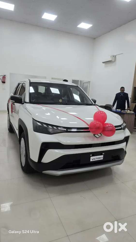New Vistoris Montly Pe Kisi Ko Chahiye To Contact Kre Driver Bbi De H