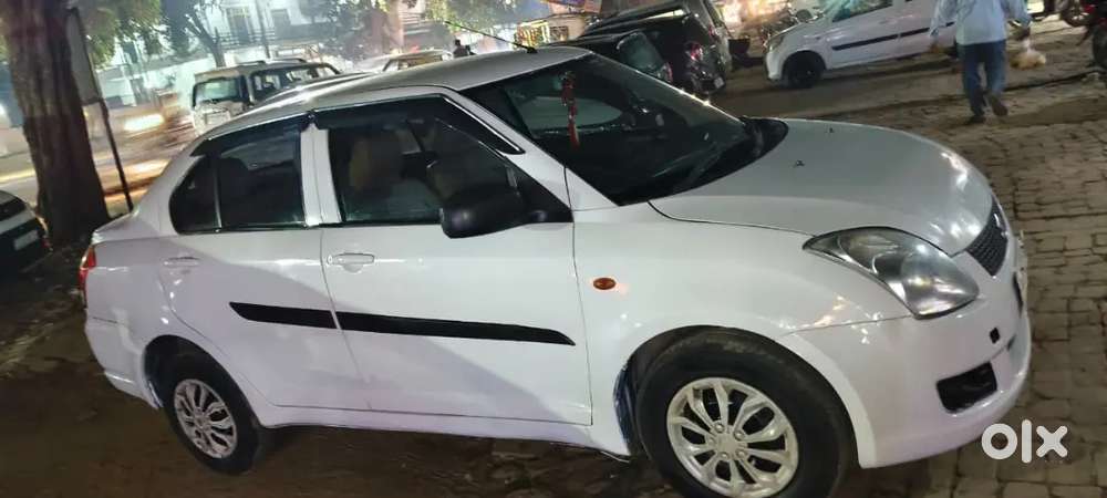 Gadi Parking Ki Problem Ki Vajah Se Sale Kar Rahe Hai