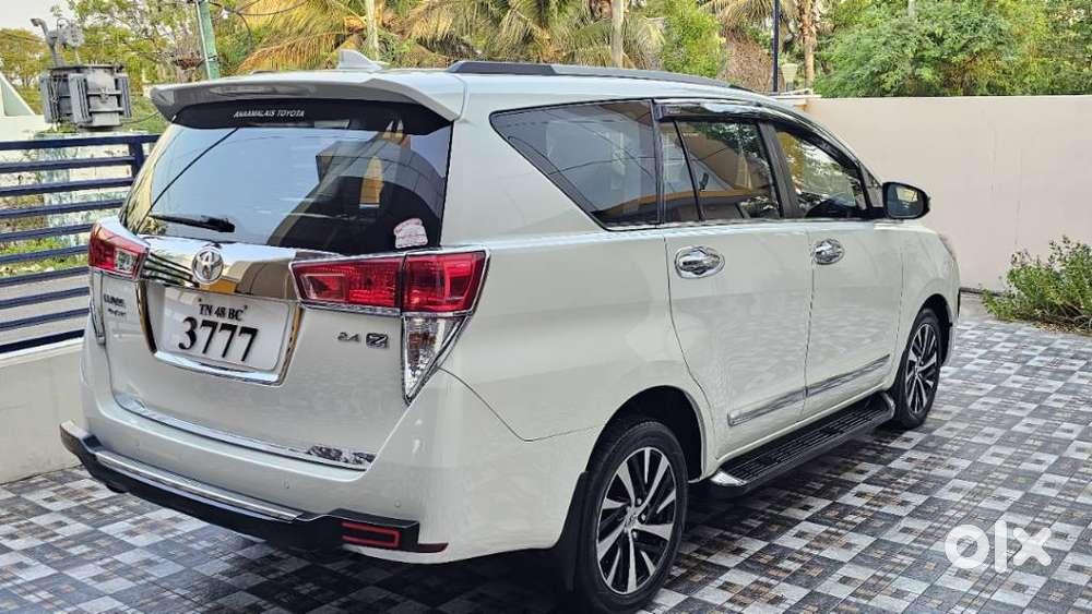 Toyota Innova Crysta 2.8z Automatic, 2021, Diesel