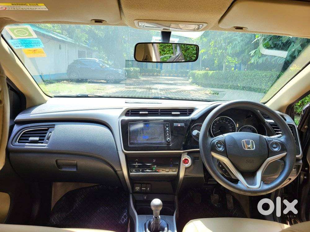 Honda City 1.5 V 5th Gen I-vtec Mt, 2019, Petrol