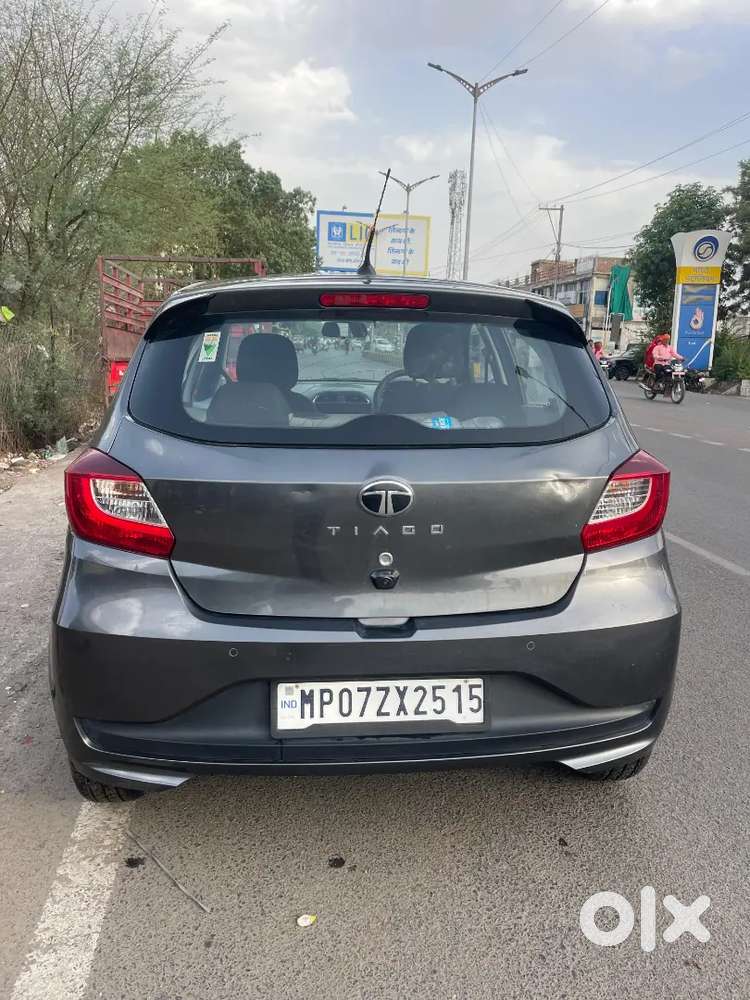 Tata Tiago 2025 Petrol 8000 Km Driven