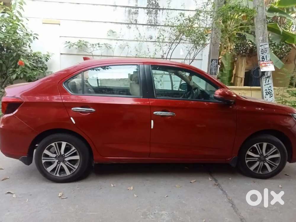 Honda Amaze(top End) 2022 Petrol Well Maintained