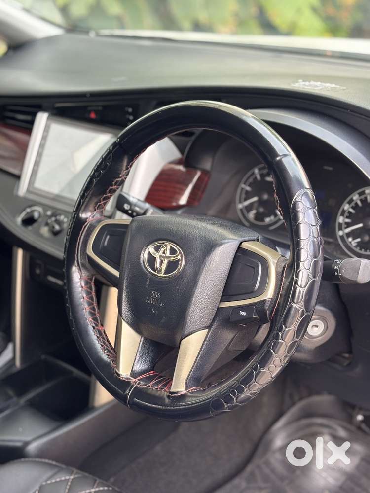 Toyota Innova Crysta 2.8 Gx At 8s, 2017, Diesel