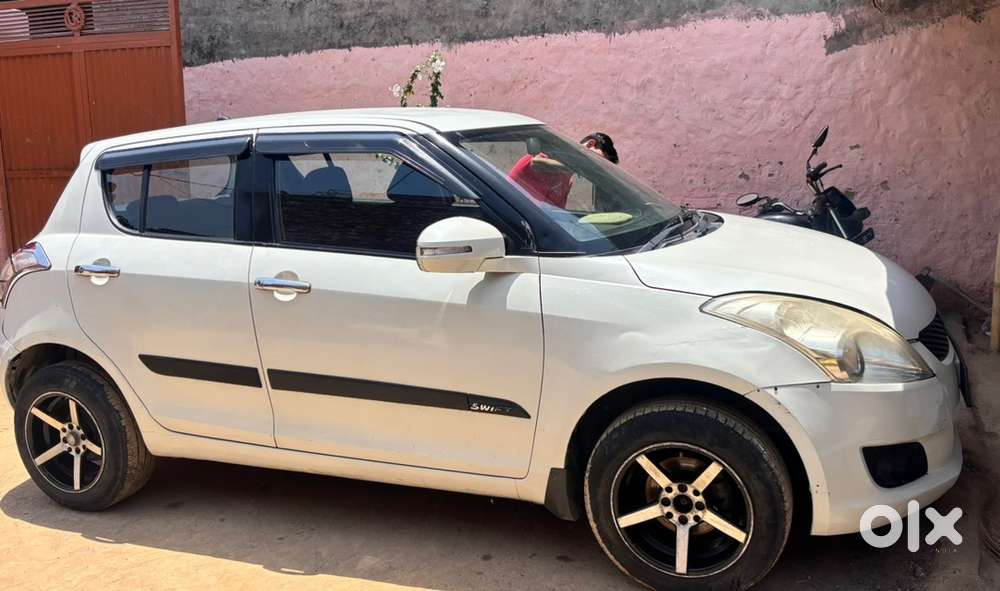Maruti Swift Vxi Abs 2012