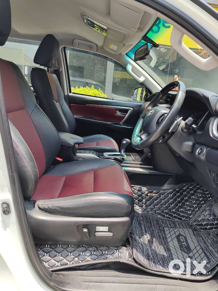 Toyota Fortuner Legender 4x2 At 2.8, 2024, Diesel