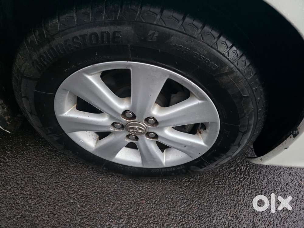 Toyota Corolla Altis Vl At, 2010, Petrol