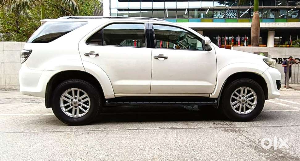 Toyota Fortuner 3.0 4x2 Automatic, 2012, Diesel