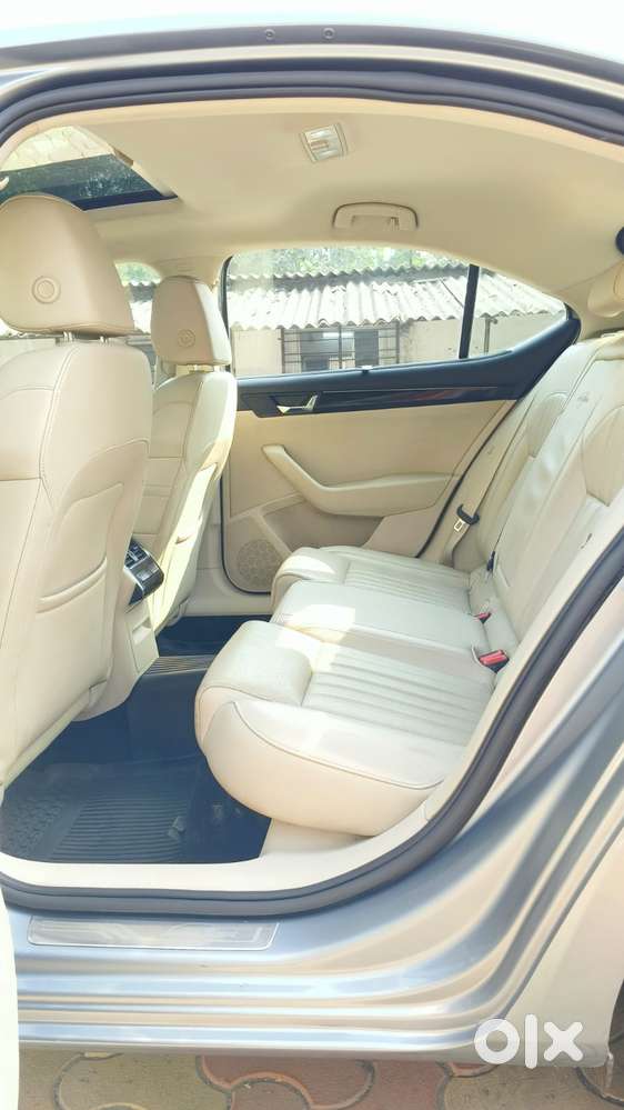 Skoda Superb 2.0 Tsi At L&k, 2019, Petrol