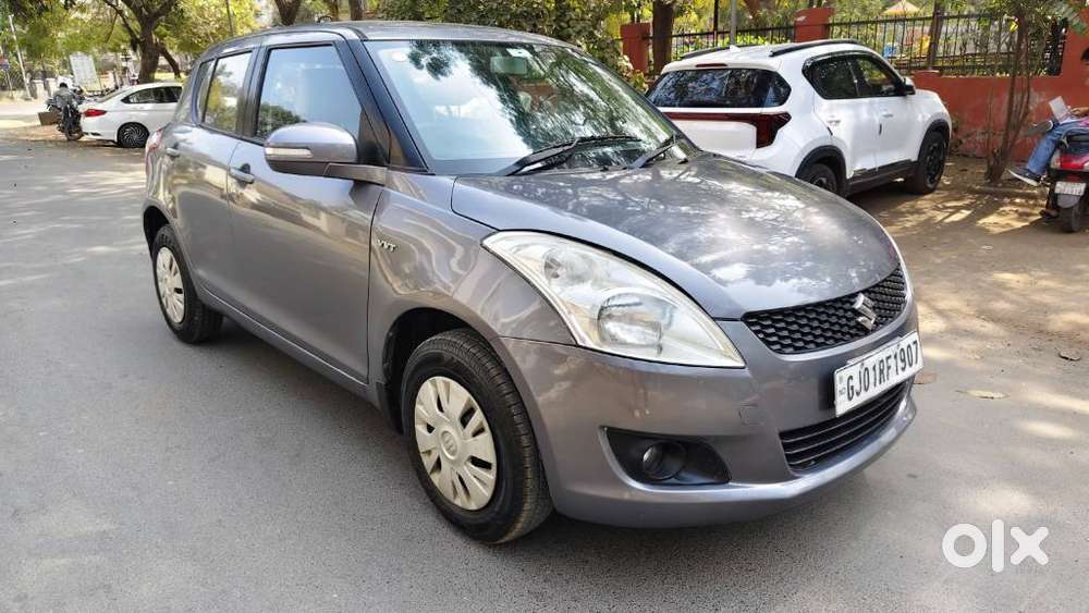Maruti Suzuki Swift Vxi + Manual, 2014, Petrol