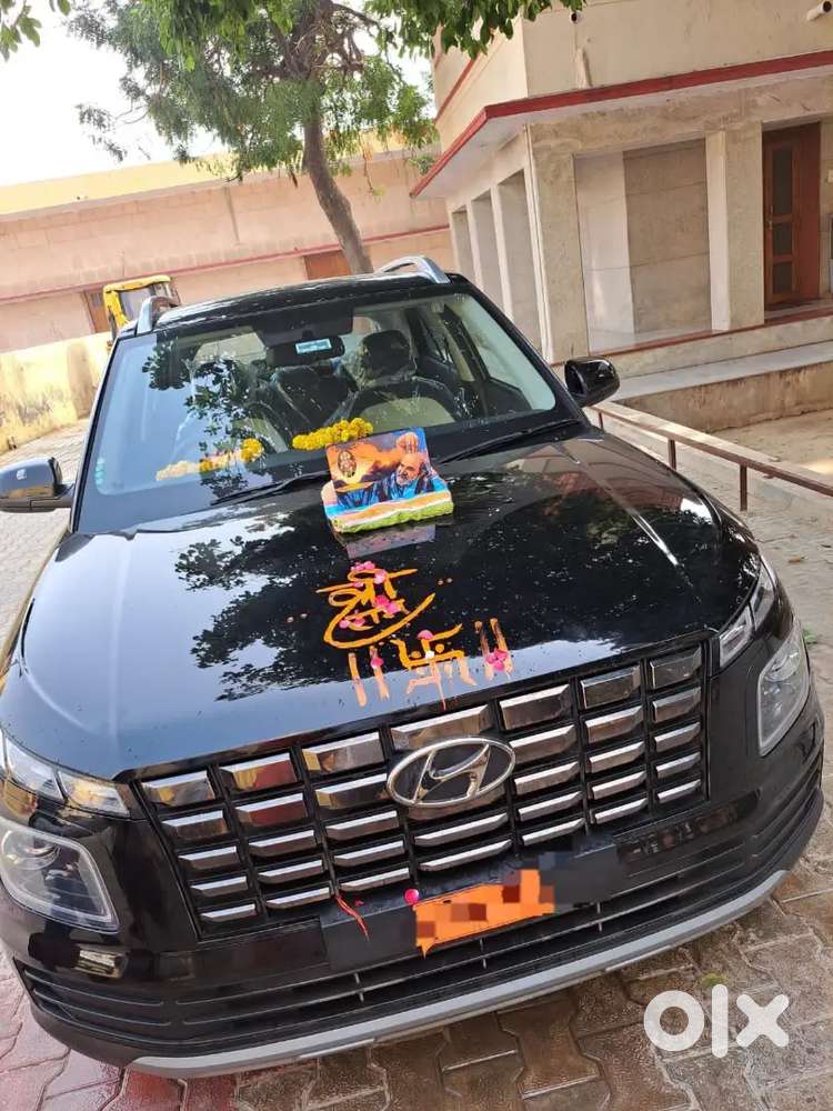 Like Showroom Condition Black Colour Luxury Car For Sale Single Hand.