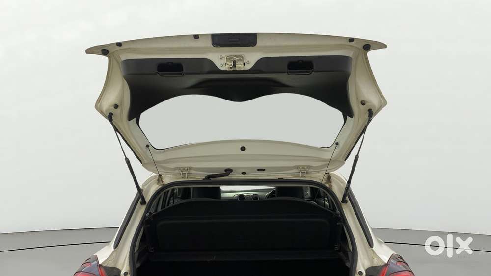 Maruti Suzuki Swift Amt Vxi, 2019, Petrol