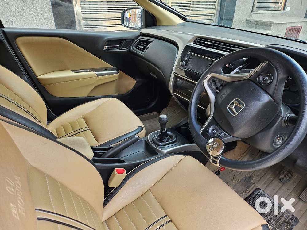 Honda City 2015-2017 I Vtec V, 2016, Petrol