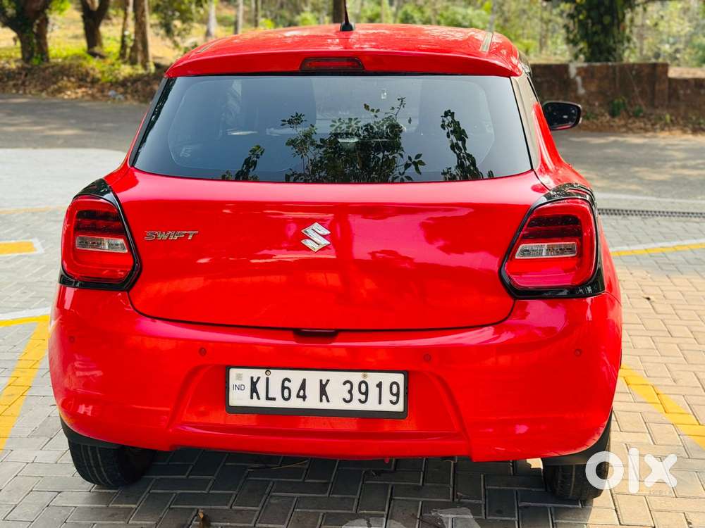 Maruti Suzuki Swift 1.2 Vxi (o), 2021, Petrol
