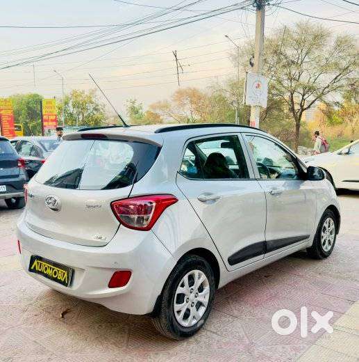 Hyundai Grand I10 2013-2016 Sportz, 2016, Petrol