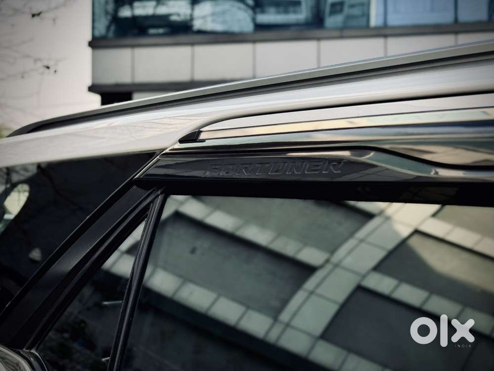 Toyota Fortuner 4x2 At 2.7 Petrol, 2022, Petrol