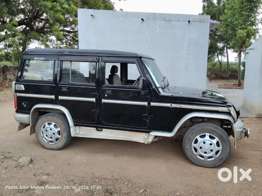 Mahindra Bolero Slx 2011 Year