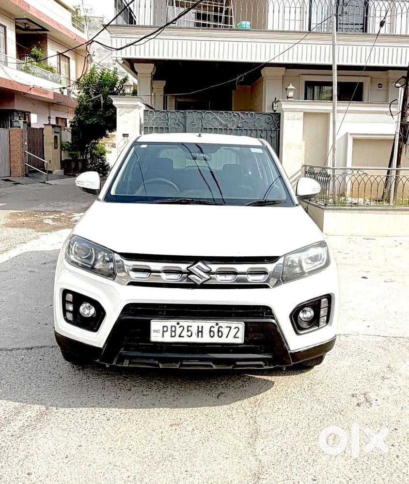 Maruti Suzuki Brezza 1.5 Vxi Smart Hybrid, 2022, Petrol