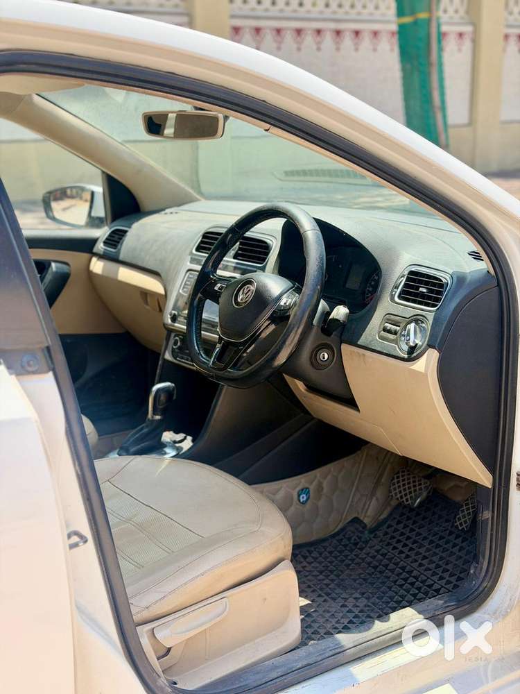 Volkswagen Ameo 1.5 Tdi Highline Plus 16 At, 2017, Diesel