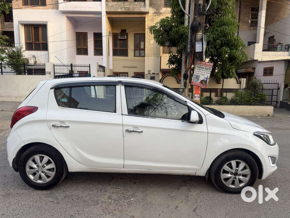 Hyundai I20 2015-2017 Sportz Option 1.4 Crdi, 2013, Diesel