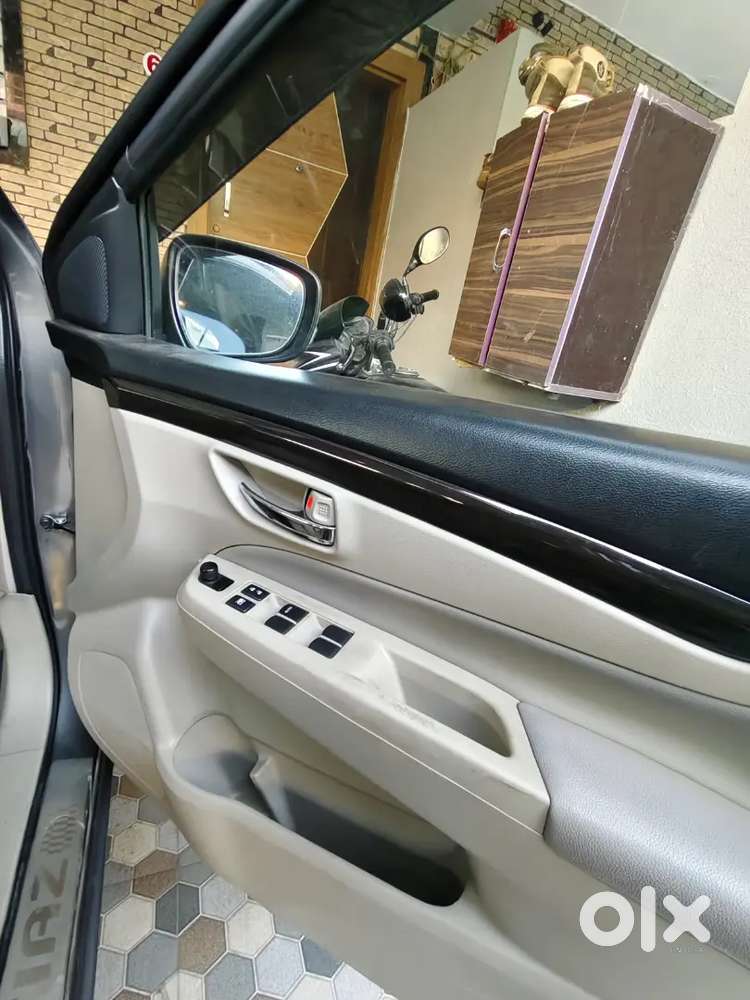 1.maruti Suzuki Ciaz 2017-18 Cng & Hybrids 72500 Km Driven